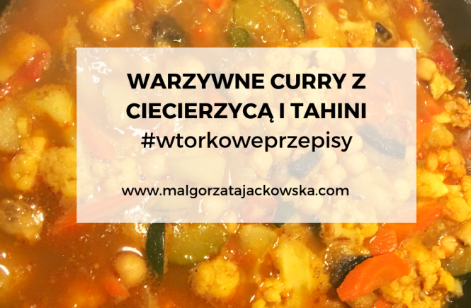 Warzywne curry z ciecierzycą i tahini